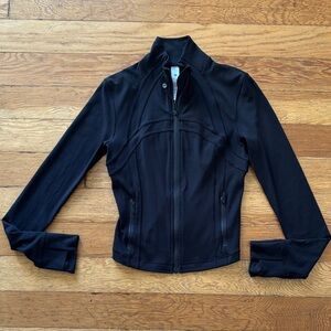 Lululemon define cropped black jacket size 4 euc